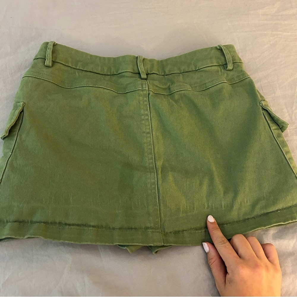 Princess Polly Yesenia Cargo Skort Olive Green 2 Midrise Mini Skirt Shorts Under - Picture 14 of 16